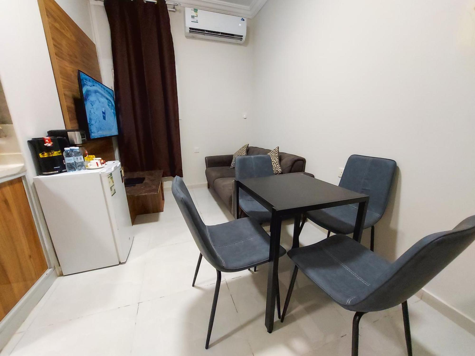 Iwan Alandalusia Alrehab Aparthotel Джеда Екстериор снимка